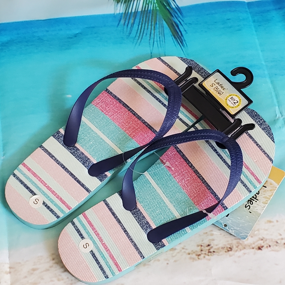 Flip flops striped size Small 5/6